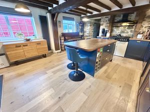 Photo 7- click for photo gallery